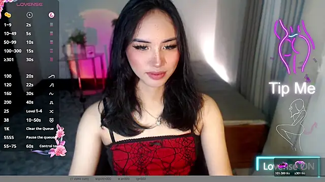 Divine Goddesss online show from October 18, 4:04 am