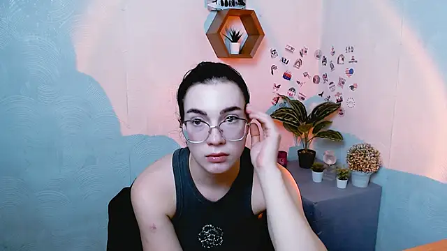 Snapshot of MiraBabe_ chatting on September 19, 11:44 am MiraBabe  online show from September 19, 11:44 am