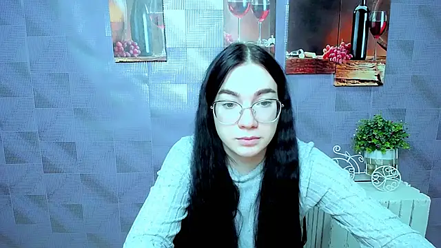 Snapshot of MiraBabe_ chatting on October 21, 7:53 am MiraBabe  online show from October 21, 7:53 am