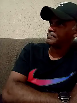 Snapshot of JeffersonRay chatting on April 15, 7:58 pm JeffersonRay online show from April 15, 7:58 pm