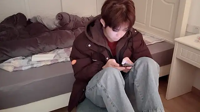 xlong00099 online show from December 2, 7:14 am