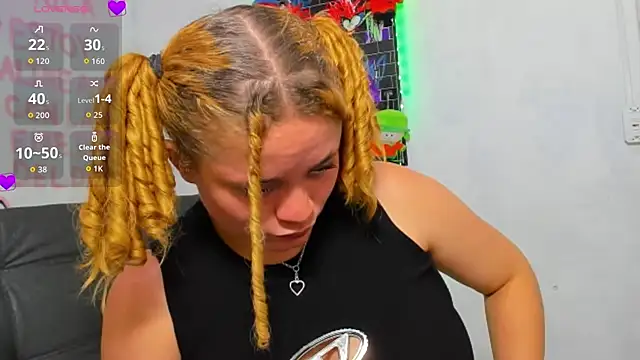 Cherrysweetyx online show from December 20, 12:40 am