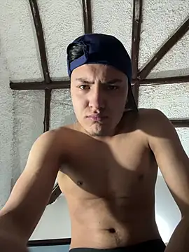 El awo  online show from January 6, 7:50 pm