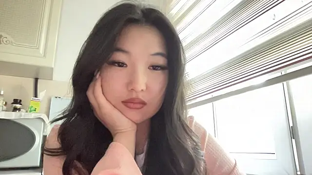 EmmaLeexth online show from April 30, 4:19 am