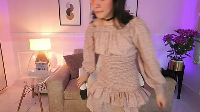 BillieBrownn online show from October 18, 7:03 pm