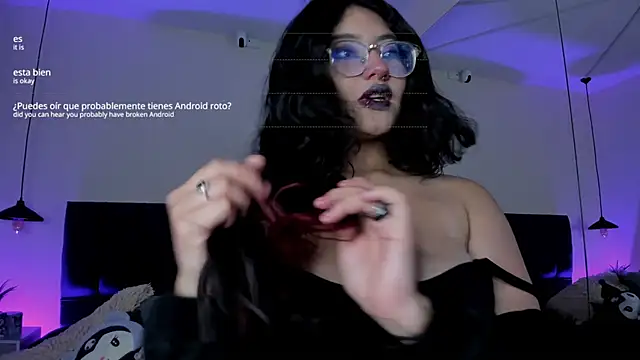 SabrinaV  online show from November 15, 11:40 am