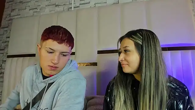 Snapshot of ANLLELOAndANGELA chatting on February 18, 3:52 pm ANLLELOAndANGELA online show from February 18, 3:52 pm