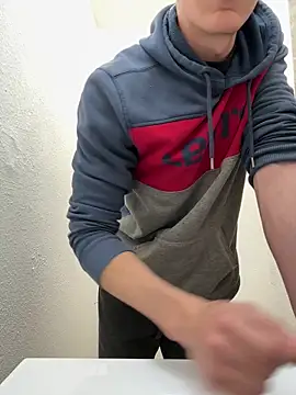 gymratforyouu online show from February 14, 5:26 am