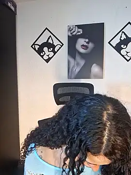 Lina 444 online show from April 15, 12:39 am