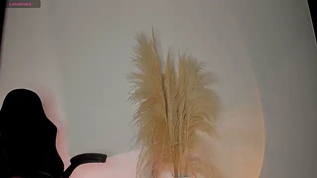 chrizmacgregor online show from October 10, 1:37 am