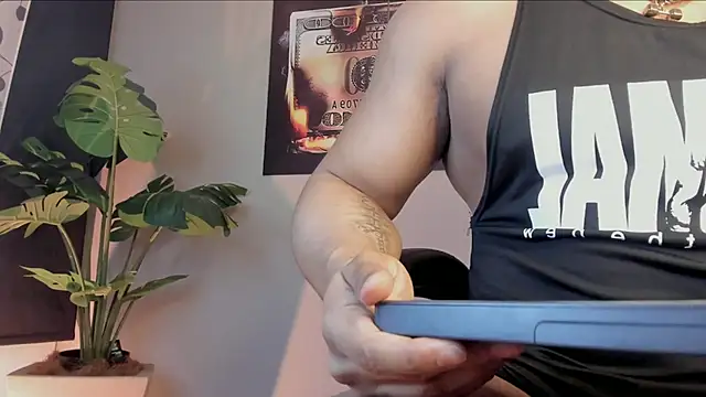 chrizmacgregor online show from December 16, 12:59 am