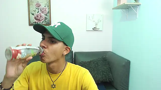 David 925  online show from October 11, 3:39 am