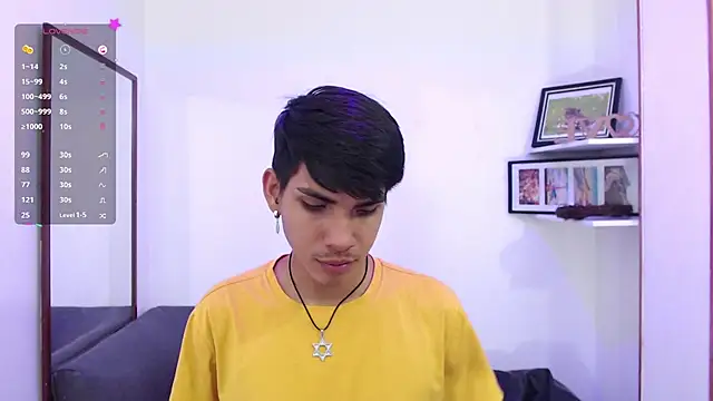 David 925  online show from November 12, 3:51 am