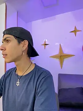 David 925  online show from December 19, 3:57 am