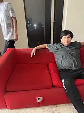 Snapshot of P4NT0J4 chatting on February 15, 10:28 pm P4NT0J4 online show from February 15, 10:28 pm