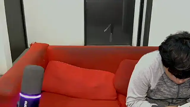 Snapshot of P4NT0J4 chatting on February 28, 2:34 am P4NT0J4 online show from February 28, 2:34 am