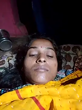 Hot reshmaji online show from October 31, 10:00 pm