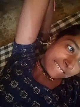 Snapshot of Hot_reshmaji chatting on June 18, 4:13 am Hot reshmaji online show from June 18, 4:13 am