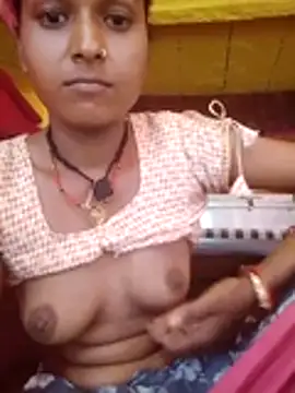 Snapshot of Hot_reshmaji chatting on July 9, 5:11 am Hot reshmaji online show from July 9, 5:11 am