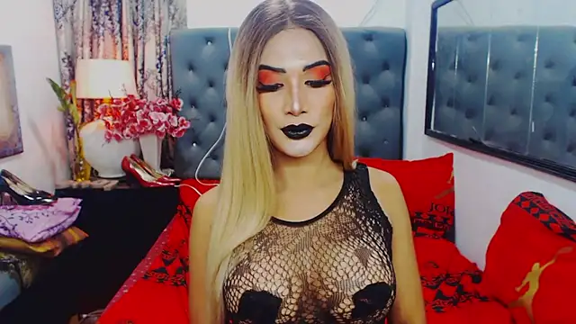 Snapshot of misstresbigcockXXp chatting on October 23, 4:06 pm misstresbigcockXXp online show from October 23, 4:06 pm