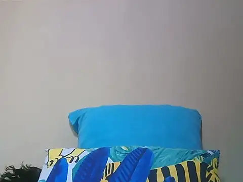 Snapshot of GAIGANTICBOOBS chatting on October 25, 1:46 am GAIGANTICBOOBS online show from October 25, 1:46 am