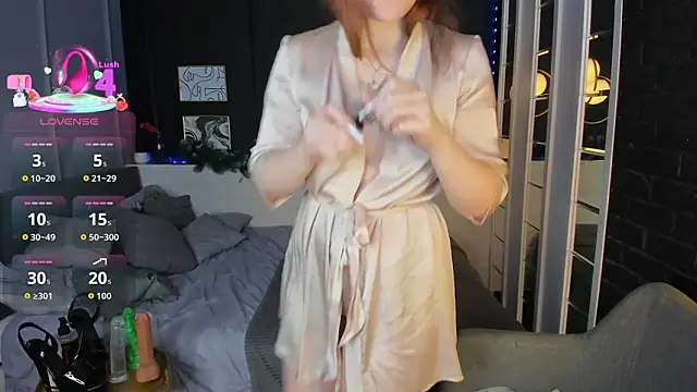 Layla Glam online show from January 17, 1:16 pm