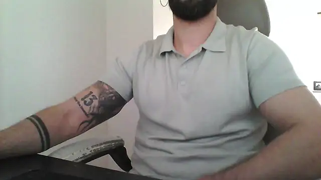 yourfantasy777 online show from March 26, 3:17 pm