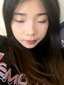 Snapshot of -Tania- chatting on October 28, 9:02 am -Tania- online show from October 28, 9:02 am