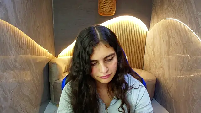 dany r  online show from October 28, 1:14 pm