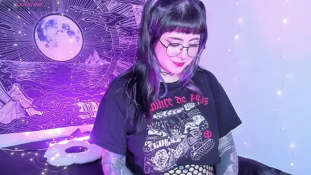 Hallucigenia  online show from February 4, 12:38 am