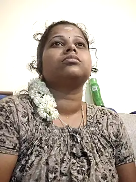 sweetqueen143 online show from October 15, 5:13 pm