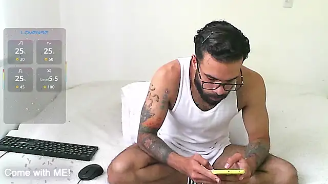 htrebor87 online show from January 15, 5:49 pm