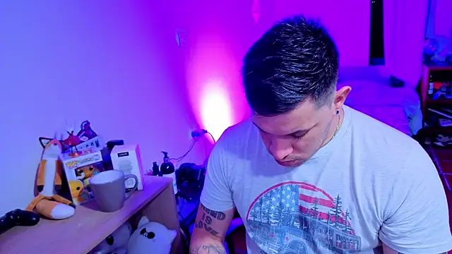 ryden 01 online show from September 28, 4:40 am