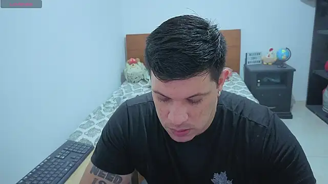 ryden 01 online show from March 26, 11:54 pm