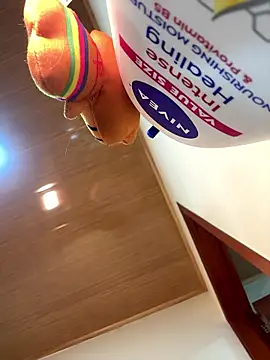 Aphrill online show from December 16, 8:14 pm