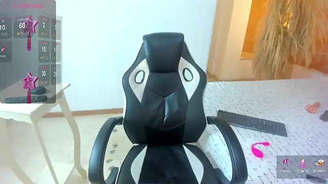 Snapshot of ZOE_ROSE4 chatting on September 20, 7:59 pm ZOE ROSE4 online show from September 20, 7:59 pm