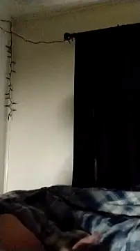 Snapshot of robbylj27 chatting on October 29, 5:14 pm robbylj27 online show from October 29, 5:14 pm