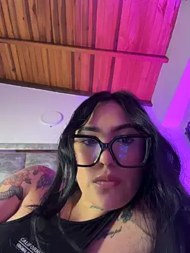 liahouses online show from June 26, 12:04 am