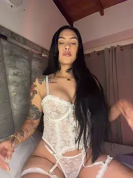 liahouses online show from July 21, 11:40 pm