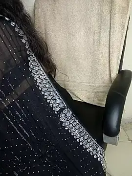 Hey Jully online show from October 26, 5:02 am