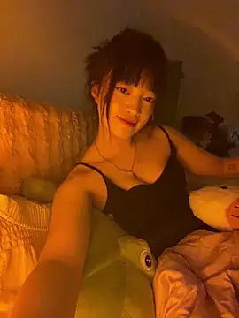 Tramy xx online show from June 14, 1:57 pm