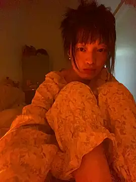 Tramy xx online show from July 3, 2:12 pm
