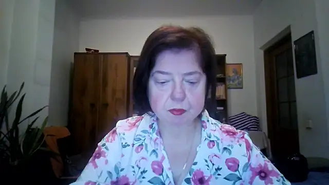 Violet Pulse online show from December 4, 11:19 am