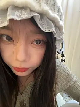 AZ37866 online show from November 12, 1:50 am