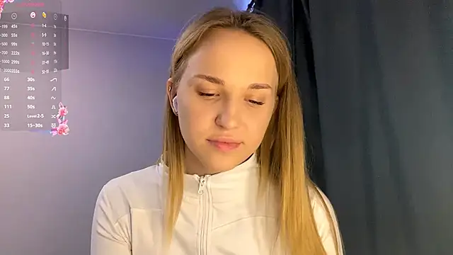 TanekaBoitel online show from October 22, 11:32 am