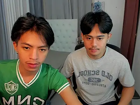 jayxxxlovescock online show from November 8, 5:40 am