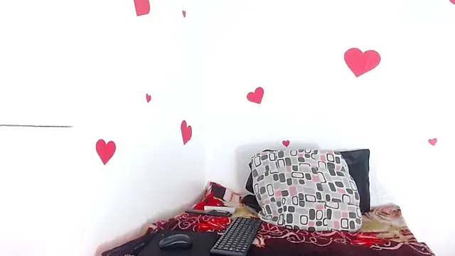 Snapshot of julietavagina chatting on October 14, 3:13 pm julietavagina online show from October 14, 3:13 pm