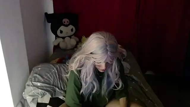 Emmy  Smith online show from September 26, 7:12 am