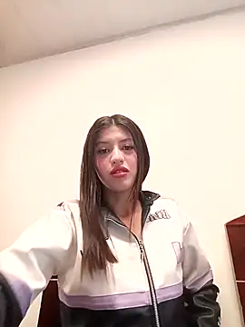 Snapshot of SALOME-28_ chatting on September 25, 2:10 pm SALOME-28 online show from September 25, 2:10 pm