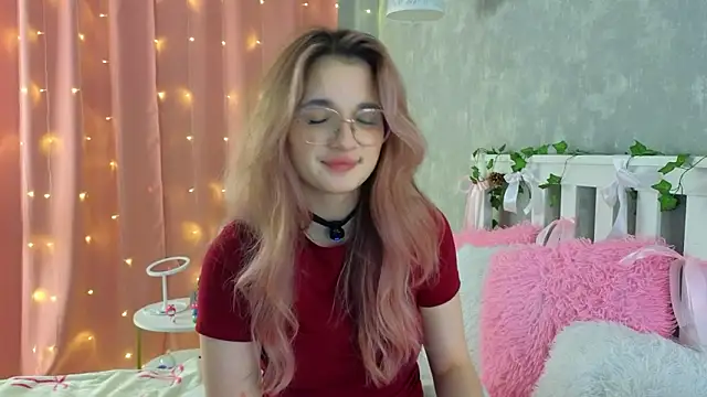 vivyboo111 online show from March 25, 9:32 pm